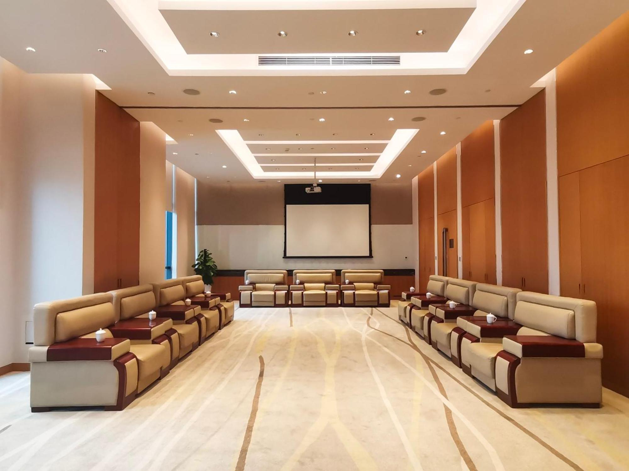 Holiday Inn Chengdu Qinhuang By Ihg Exterior photo